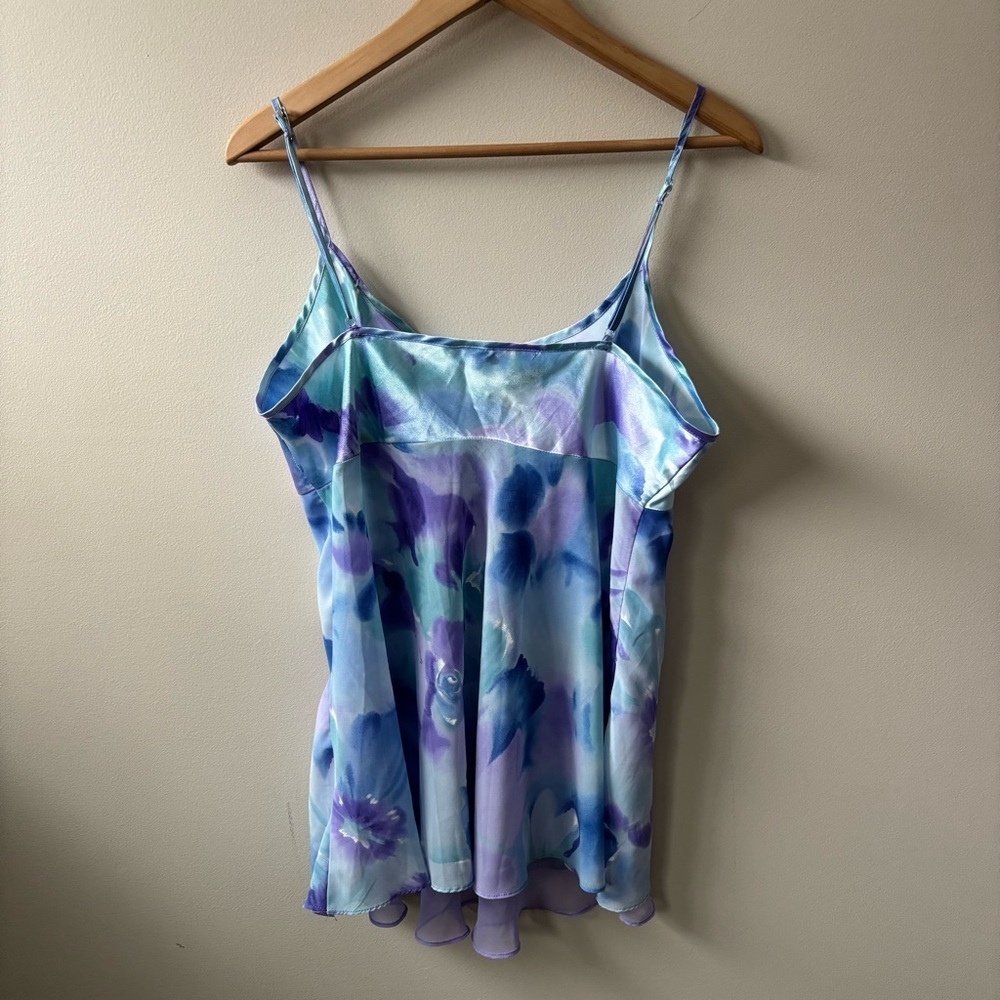 California Dynasty Sheer and Silky Tank Top - Picture 6 of 9
